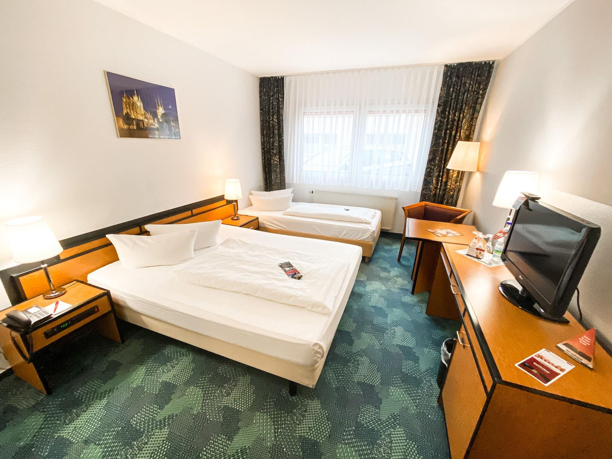 Airport Hotel